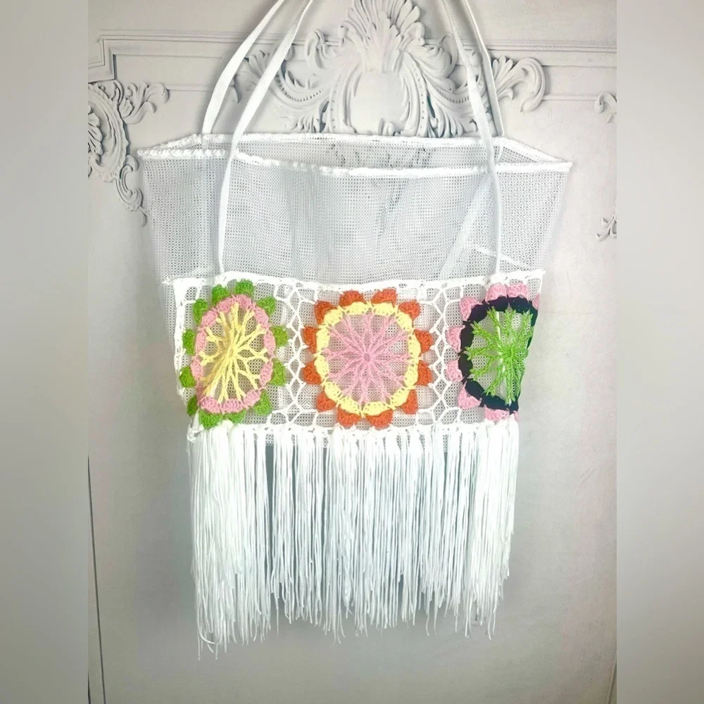 Bohemian Tote Beach Bag Crochet Flower Detail Fringe Tassels Casual Boho Purse